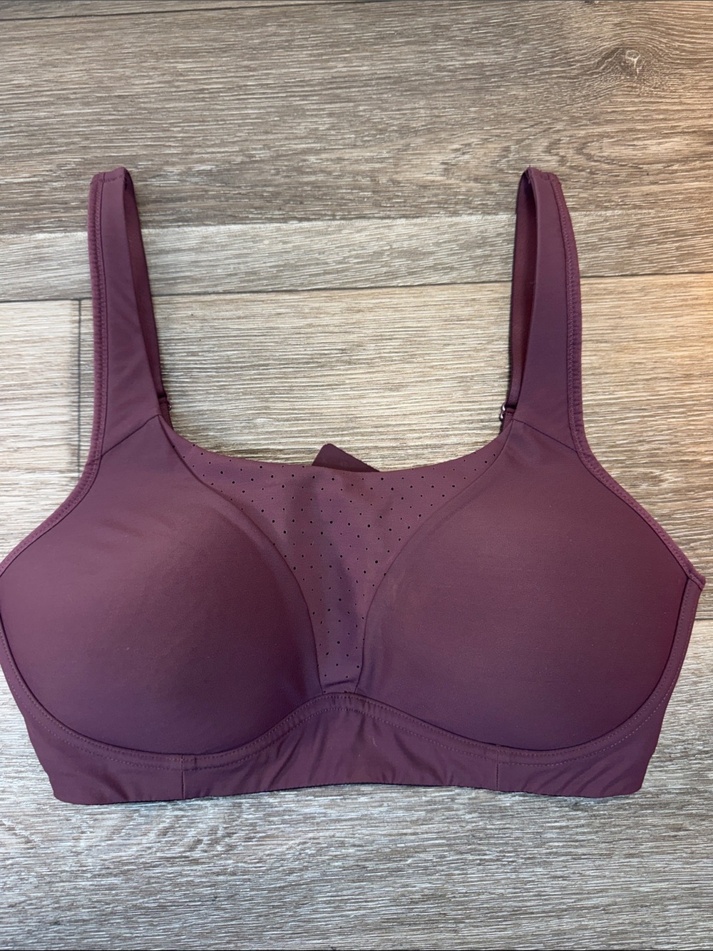 lululemon athletica Plum Wireless Molded-Cup Bra